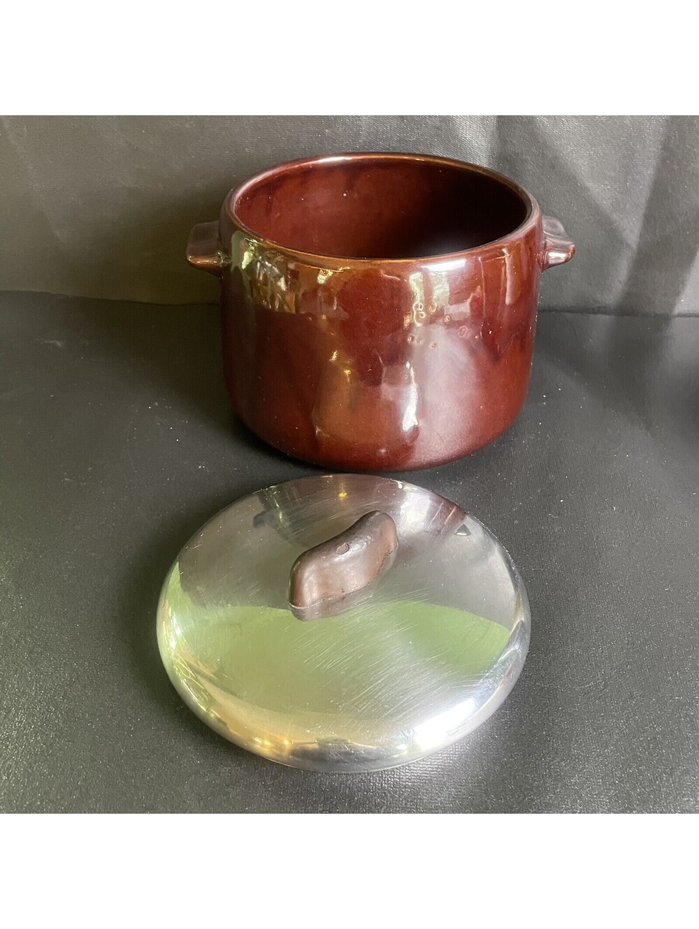 VTG 1970s Bean Pot Crock Brown Glazed Stoneware WESTBEND USA Pottery